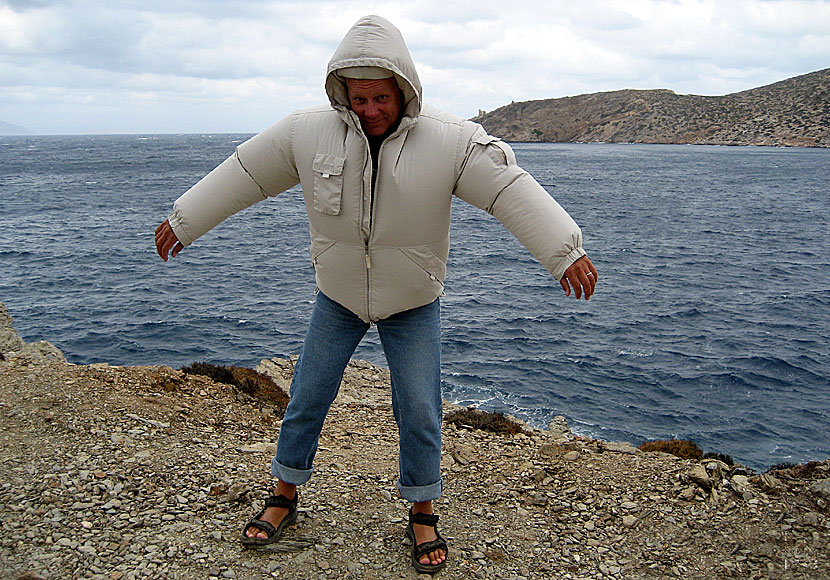 Blowin in the wind with Bob Dylan in Katapola on Amorgos.