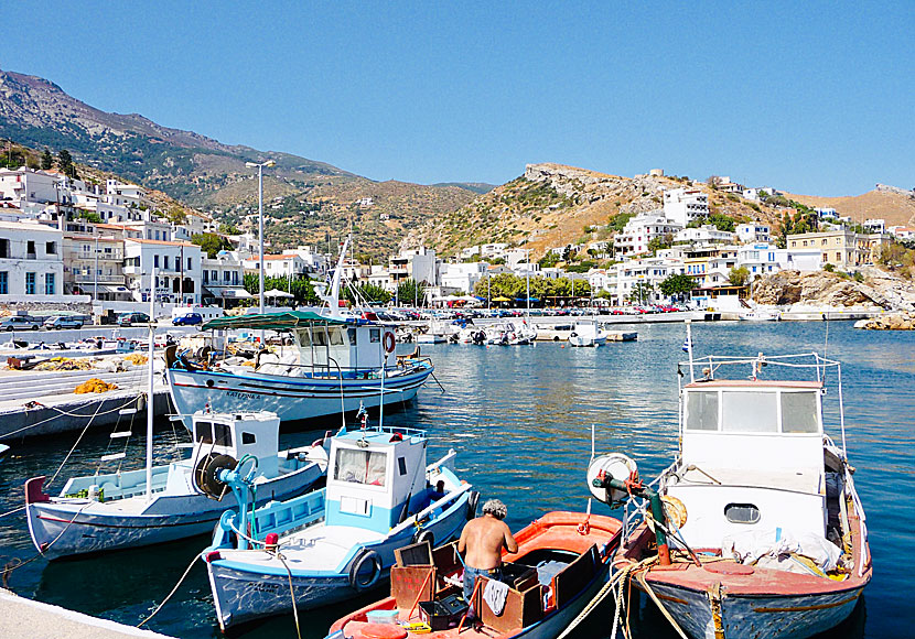 Agios Kirikos is the capital of Ikaria and the island's largest port. The other port is called Evdilos.