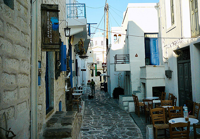 Good tavernas and restaurants in Chora on Kimolos.