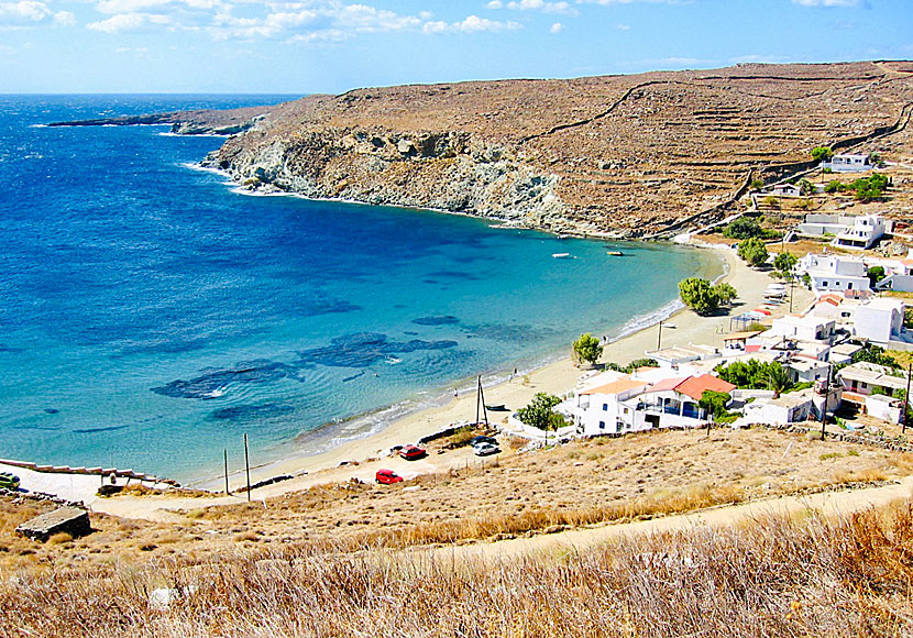 Kanala beach under the monastery of Panagia Kanala.