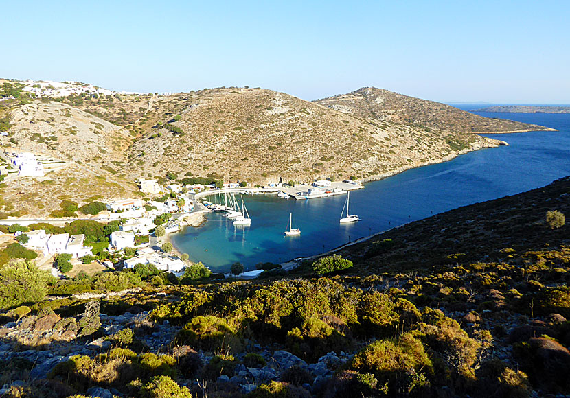 Megalo Chorio and the port of Agathonissi.