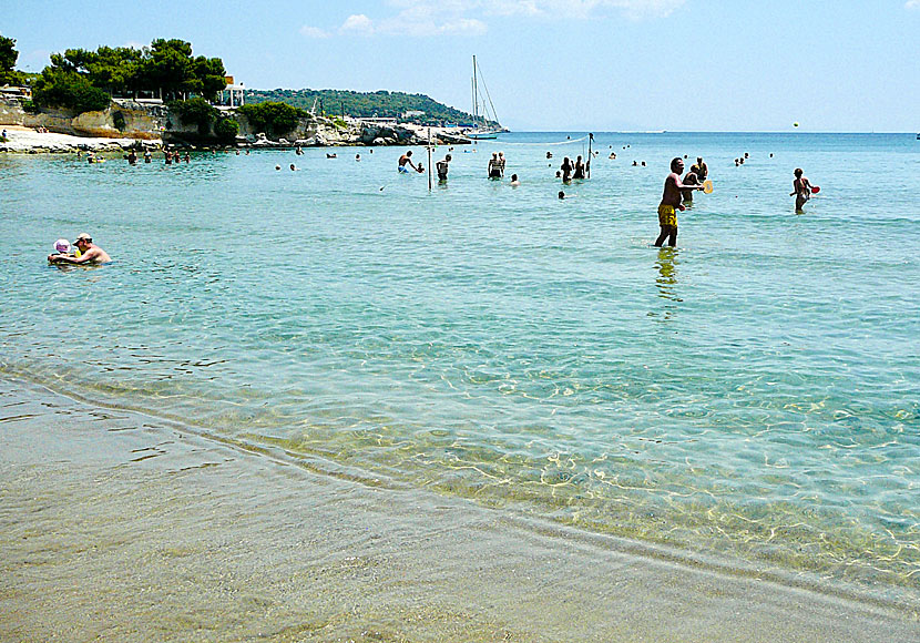 The shallow child-friendly beach of Agia Marina on Aegina.